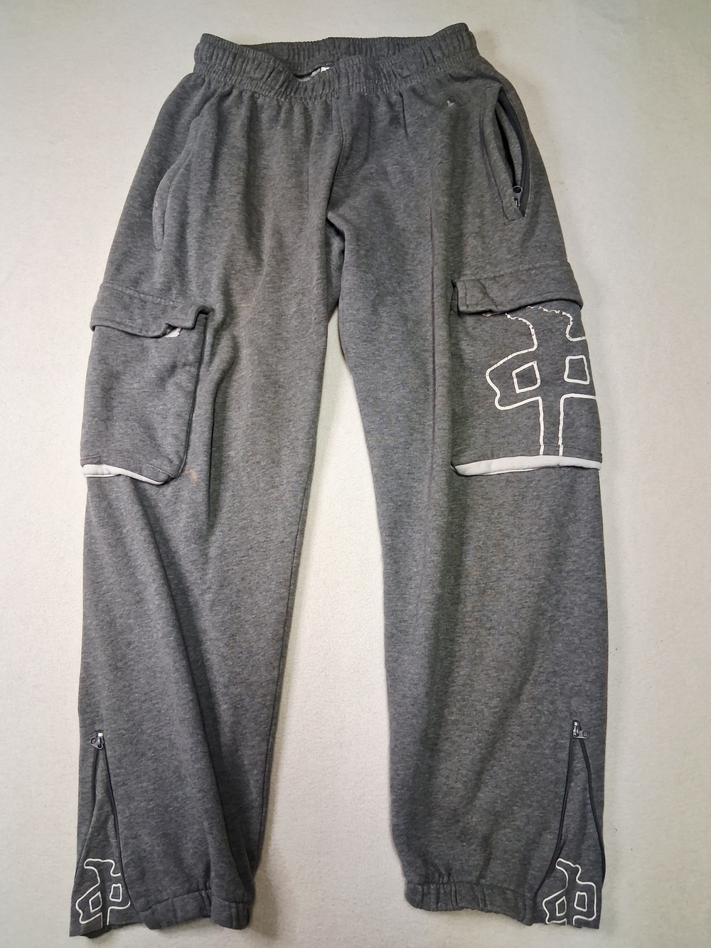 RDS Red Dragon Apparel Men's Gray Cargo Joggers with Contrast Stitching